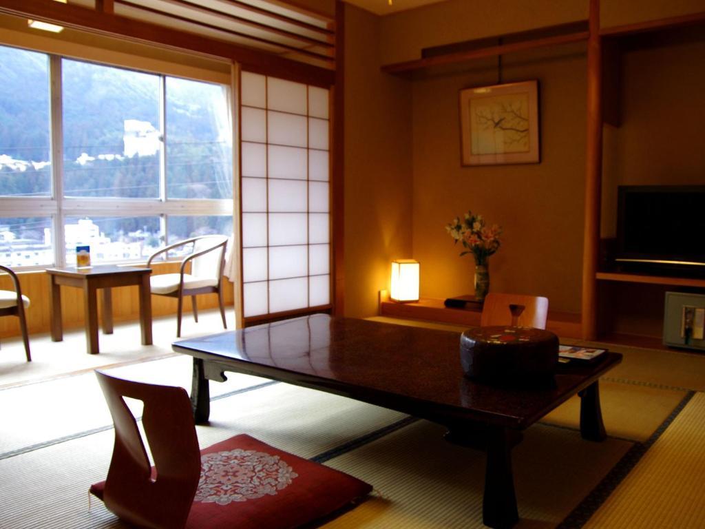 Gero Onsen Fugaku Quarto foto
